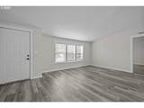 1074 Rodan Ave - Photo 5