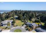 576 Klamath Ave - Photo 11