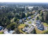 576 Klamath Ave - Photo 4