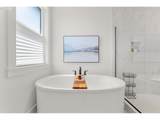 2763 Dahlia Dr - Photo 18