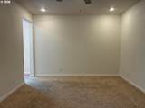 556 North View Dr - Photo 13