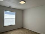 556 North View Dr - Photo 37