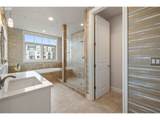 707 Hayden Island Dr - Photo 25