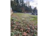 484 95th Ave - Photo 3