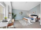 550 Knott St - Photo 11