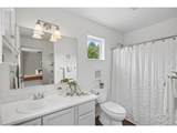 550 Knott St - Photo 14