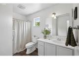 550 Knott St - Photo 16