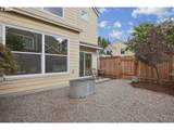 550 Knott St - Photo 19