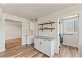 112 Gold St - Photo 11