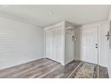112 Gold St - Photo 18