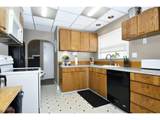 414 20TH St - Photo 3