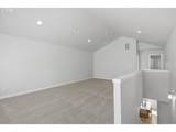 1578 Tracy St - Photo 36