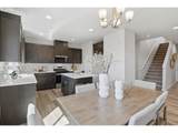1578 Tracy St - Photo 9