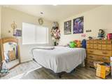 891 Kentucky Ave - Photo 18