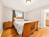 10712 67TH St - Photo 8