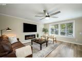 15831 Sunset Ct - Photo 4