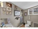 2055 Jantzen Ave - Photo 31