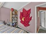 2055 Jantzen Ave - Photo 34