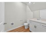 9281 Burnside St - Photo 17