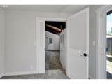 2055 Monterey Ln - Photo 32