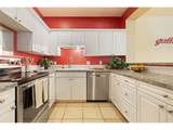 1048 Burnside Rd - Photo 14