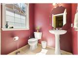 1048 Burnside Rd - Photo 18