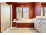 1048 Burnside Rd - Photo 37