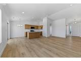 219 Sparrow St - Photo 9