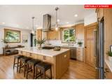 670 Hillsdale St - Photo 17