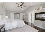 946 Reagan Ave - Photo 27