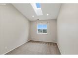 946 Reagan Ave - Photo 33