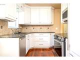 8922 Market St - Photo 10