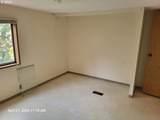 1050 Cedar Point Rd - Photo 17