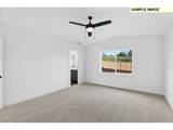 2575 Justus Ave - Photo 24