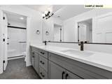 2575 Justus Ave - Photo 27