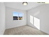 2575 Justus Ave - Photo 32