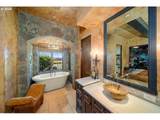 8055 Powell Butte Hwy - Photo 14