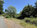 00 Thompson` Rd - Photo 14