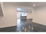 645 4TH St - Photo 31