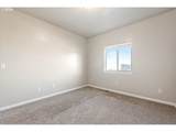 575 Baker St - Photo 26