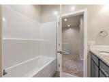 575 Baker St - Photo 28