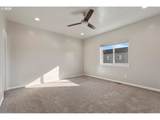 575 Baker St - Photo 30