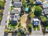 2455 Belmont Dr - Photo 18
