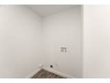 1237 Washington Ave - Photo 20