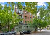 1631 Everett St - Photo 1