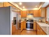 307 Avenue C - Photo 10