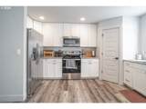 213 Oak St - Photo 13