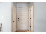 213 Oak St - Photo 18