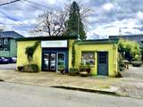 1114 Clay St - Photo 1