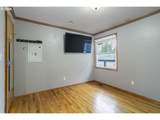 7825 Bybee Blvd - Photo 15
